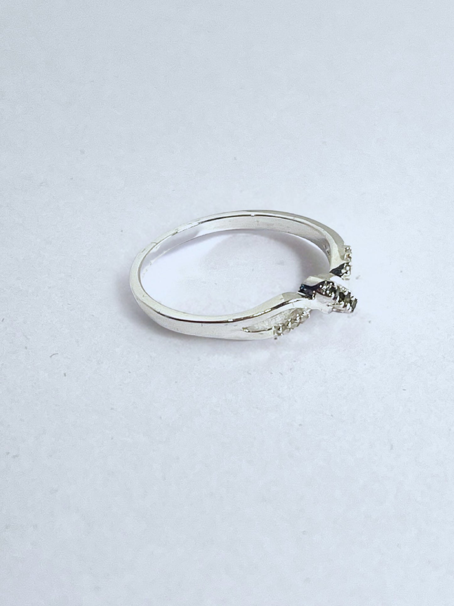 Emerald Twist Diamond Ring - Stellify