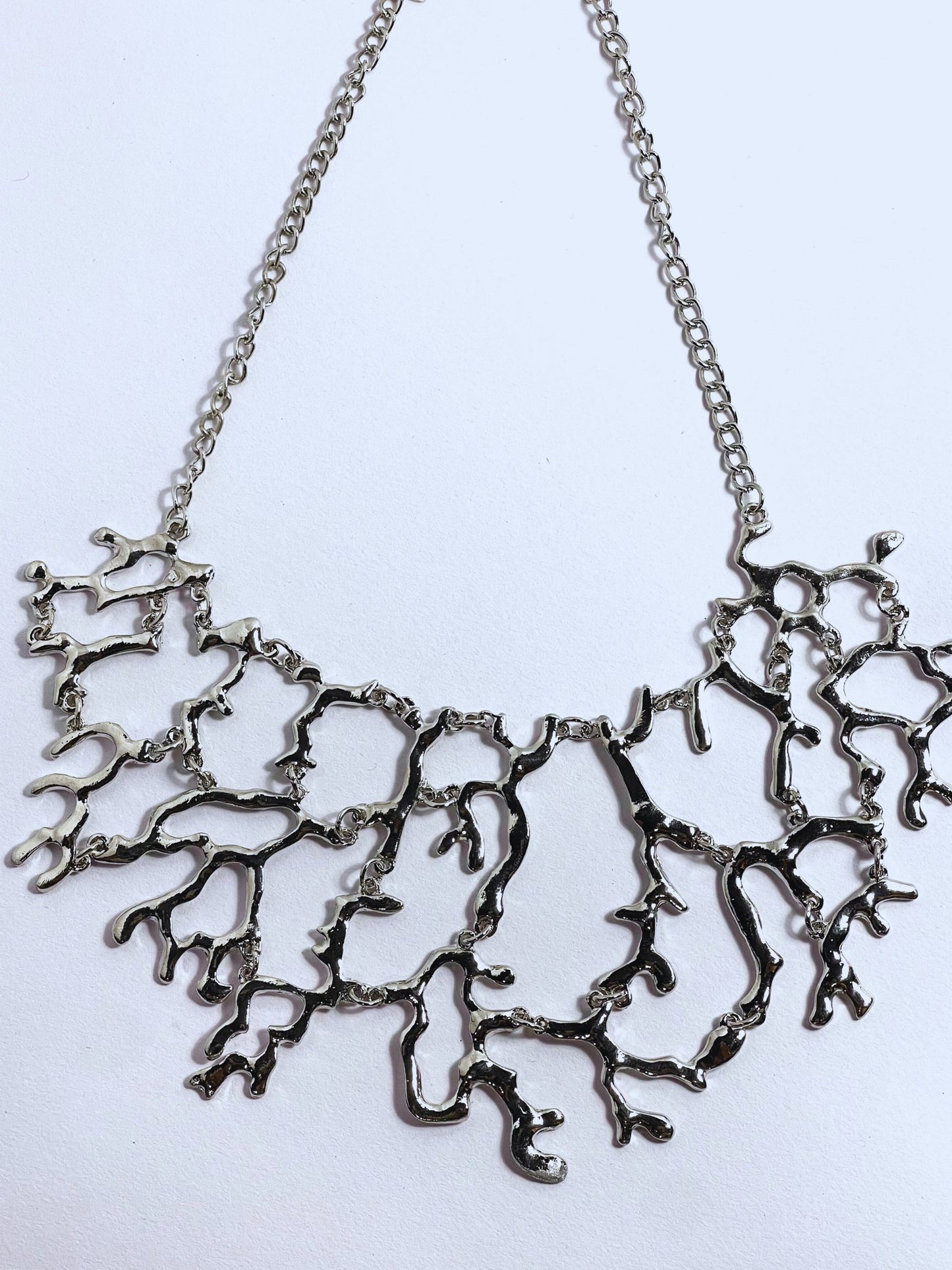 Open Coral Statement Necklace - Stellify