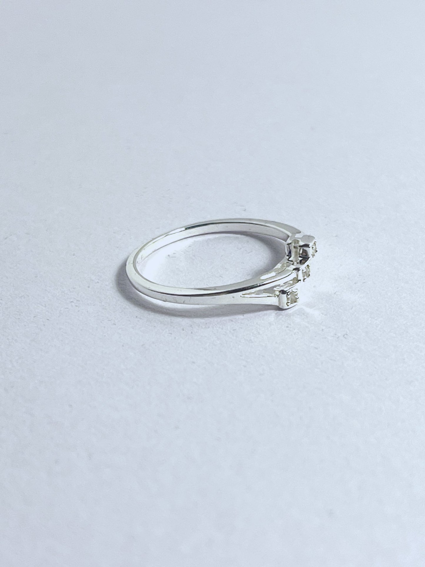 Sterling Silver 3 Stone Staggered White Diamond Ring - Stellify